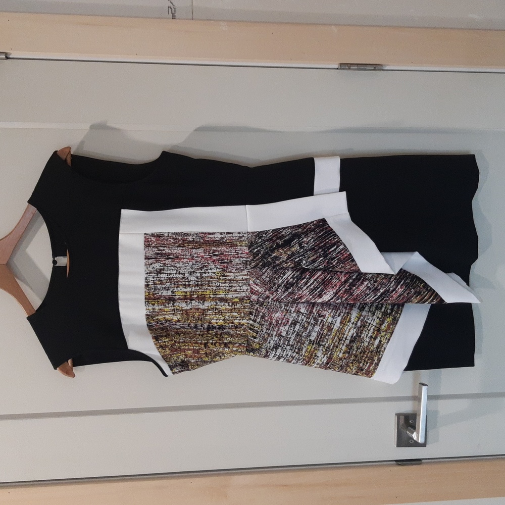 BCBGMaxAzria Alessandra Black Multi Dress Sz 10